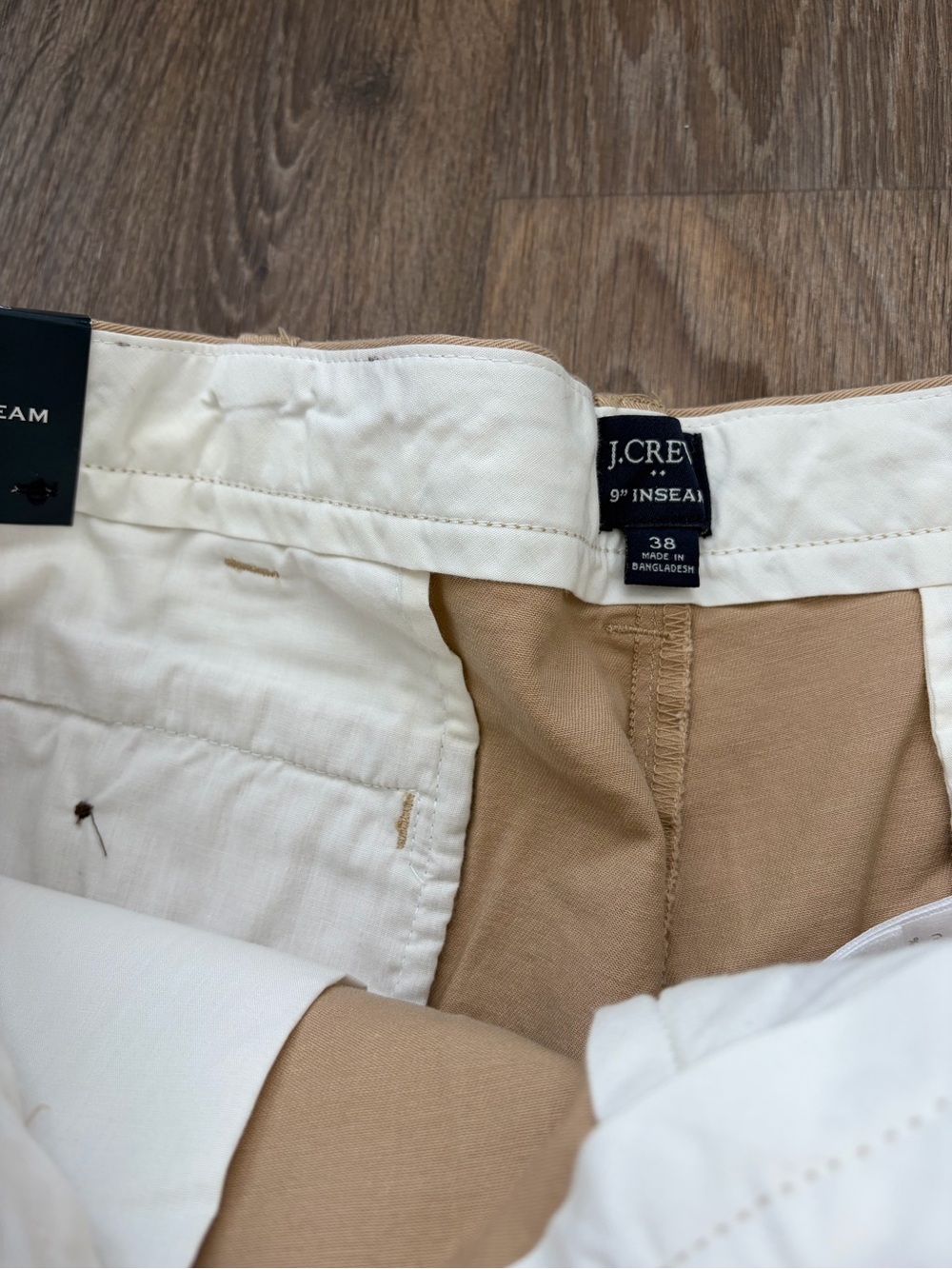 J.Crew Men’s Khaki Chino Shorts NWT 9” Inseam Size 38 Classic Preppy Golf Casual - Picture 2 of 4
